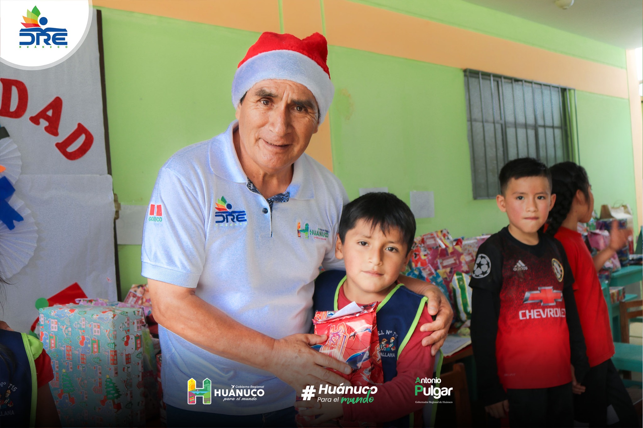 #Feliznavidad🎄🌟"𝐂𝐮𝐚𝐧𝐝𝐨 𝐧𝐨𝐬 𝐮𝐧𝐢𝐦𝐨𝐬 𝐞𝐧 𝐚𝐦𝐨𝐫, 𝐩𝐨𝐝𝐞𝐦𝐨𝐬 𝐞𝐱𝐩𝐞𝐫𝐢𝐦𝐞𝐧𝐭𝐚𝐫 𝐥𝐚 𝐚𝐥𝐞𝐠𝐫𝐢́𝐚 𝐲 𝐟𝐞𝐥𝐢𝐜𝐢𝐝𝐚𝐝 𝐪𝐮𝐞 𝐃𝐢𝐨𝐬 𝐧𝐨𝐬 𝐡𝐚 𝐩𝐫𝐨𝐦𝐞𝐭𝐢𝐝𝐨"🎁🎊